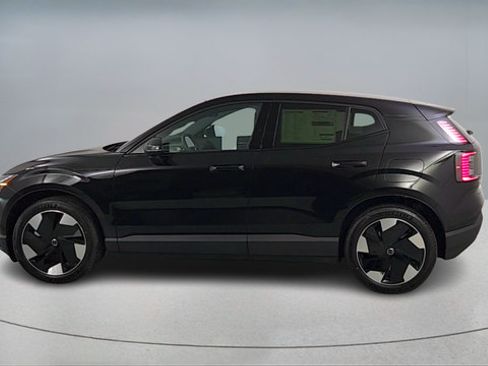 New 2026 Volvo EX30 Plus w/ Protection Package Premier AWD/4WD image 4
