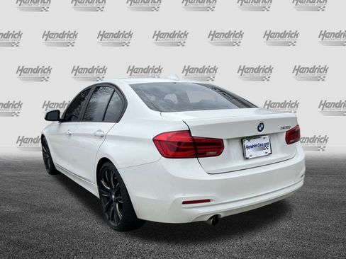 Used 2016 BMW 320i Sedan image 8
