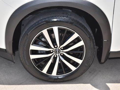 Used 2024 Nissan Pathfinder Platinum FWD image 42