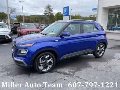 Used 2024 Hyundai Venue SEL