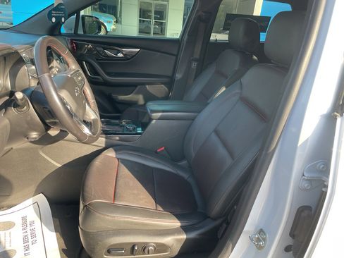 Used 2021 Chevrolet Blazer RS w/ Enhanced Convenience Package image 11