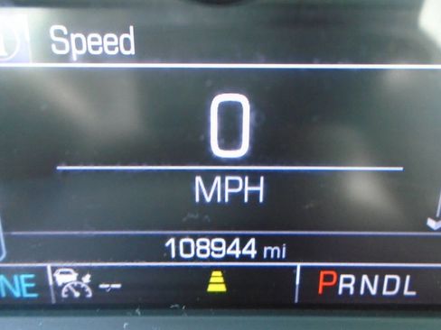 Used 2018 Chevrolet Malibu Premier w/ Premier Sun and Wheel Package FWD image 7