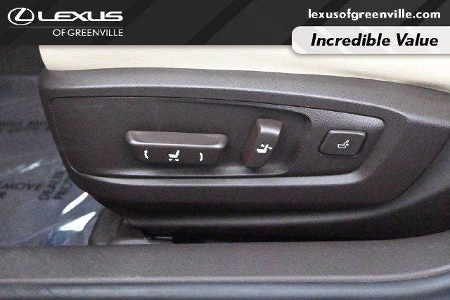 Used 2017 Lexus ES 300h w/ Luxury Package FWD image 25