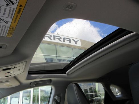 Used 2017 Lexus RX 350 AWD w/ Premium Package image 17