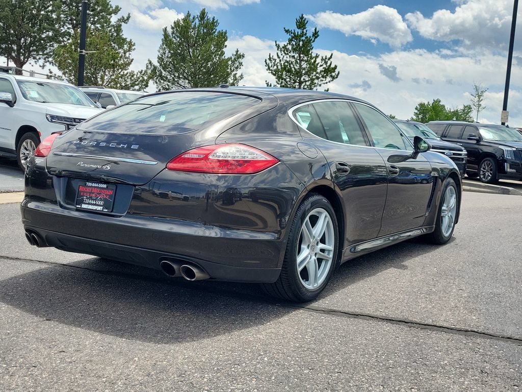 Used 2012 Porsche Panamera 4S image 4
