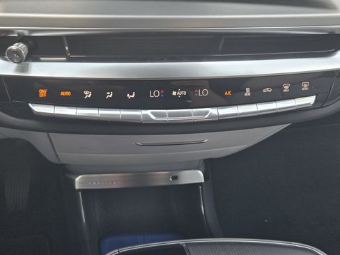 New 2025 Cadillac Lyriq Luxury image 14