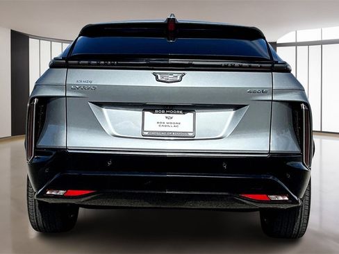 New 2025 Cadillac Lyriq Luxury image 4