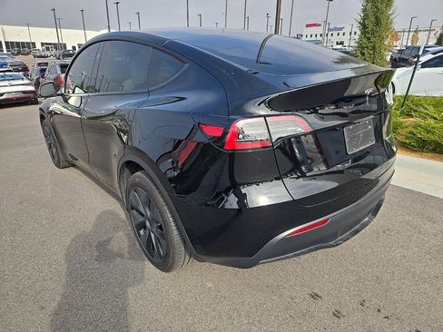 Used 2025 Tesla Model Y Long Range image 6