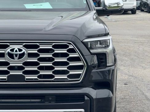 Used 2024 Toyota Sequoia Capstone image 10