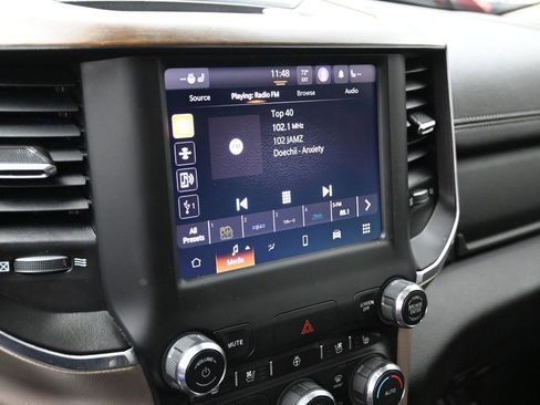 Used 2022 RAM 1500 Laramie AWD/4WD image 17