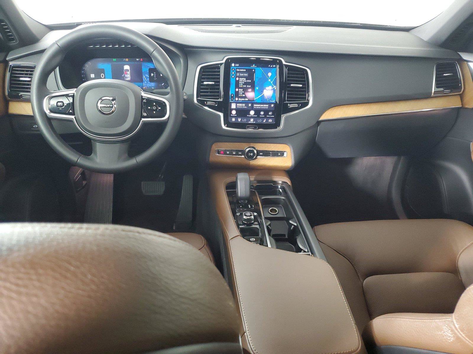 Used 2023 Volvo XC90 B6 Plus AWD/4WD image 15