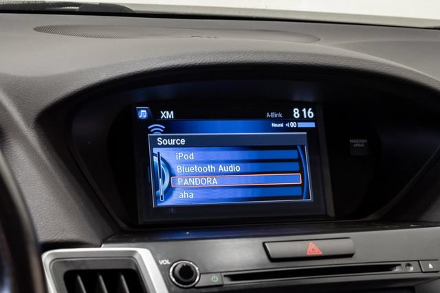 Used 2017 Acura TLX w/ Technology Package FWD image 17