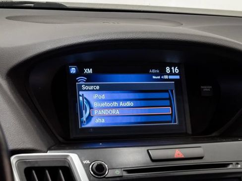 Used 2017 Acura TLX V6 w/ Technology Package FWD image 17