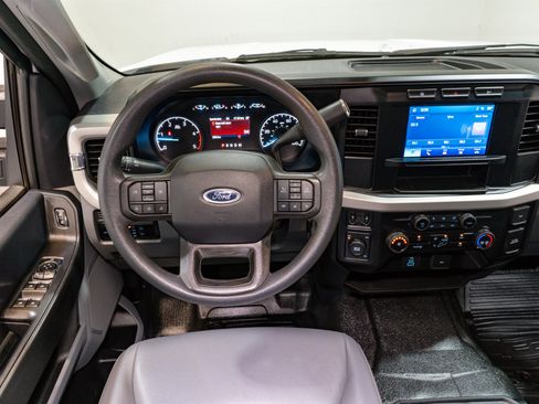 Used 2023 Ford F450 XL image 14