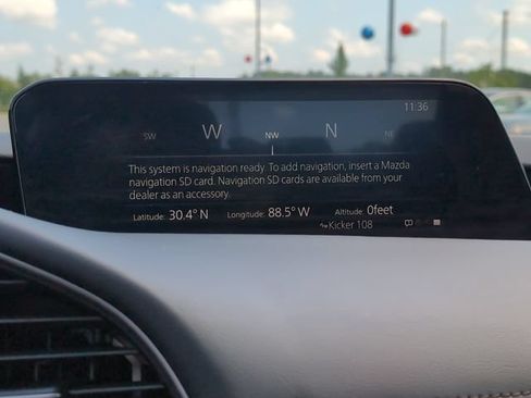 Used 2023 MAZDA MAZDA3 s FWD image 17