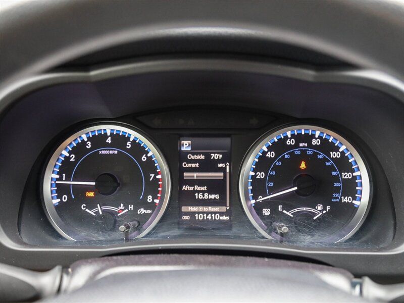 Used 2017 Toyota Highlander LE AWD/4WD image 27