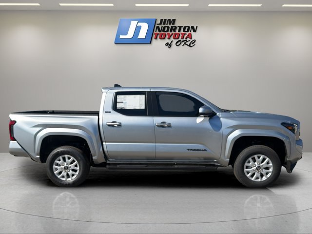 New 2026 Toyota Tacoma SR5 AWD/4WD image 4
