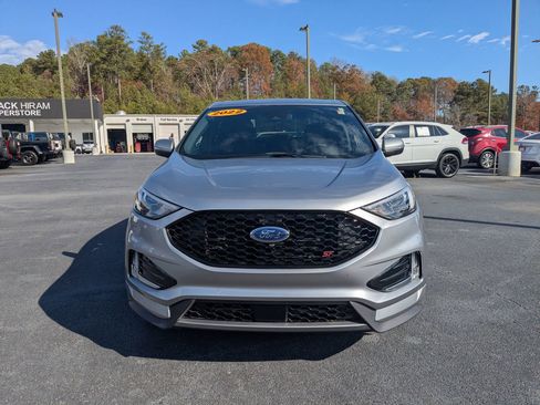 Used 2020 Ford Edge ST image 2