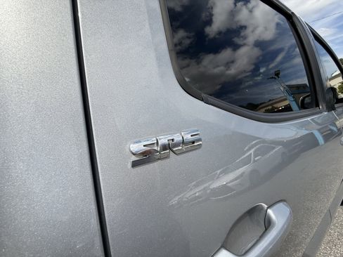 Used 2019 Toyota Tacoma SR5 image 24