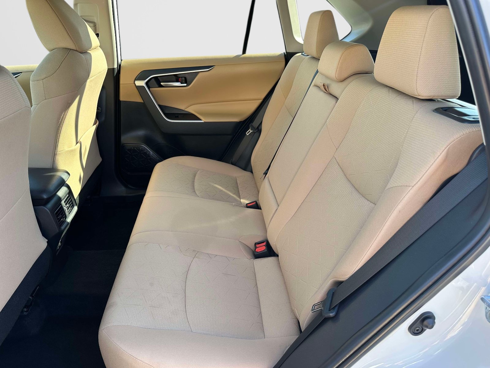 Used 2023 Toyota RAV4 XLE w/ Convenience Package AWD/4WD image 13