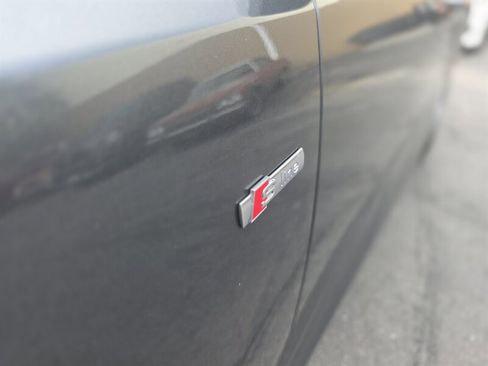 Used 2012 Audi Q5 3.2 Premium Plus image 11