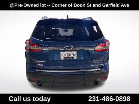 Used 2022 Subaru Ascent Limited w/ Technology Package AWD/4WD image 5