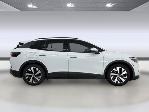 Used 2024 Volkswagen ID.4 2WD image 8