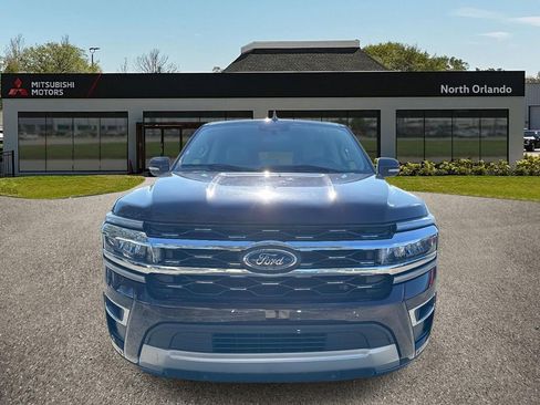 Used 2024 Ford Expedition Max Limited image 8