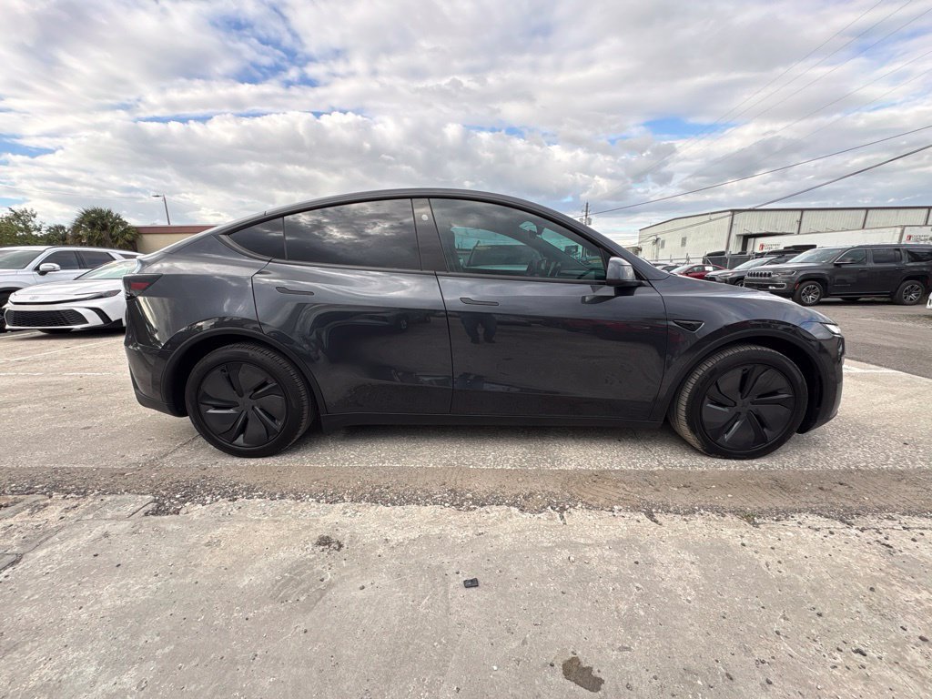 Used 2026 Tesla Model Y AWD image 2