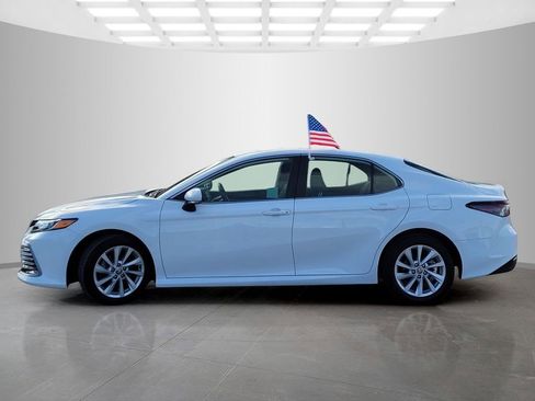 Used 2023 Toyota Camry LE w/ Convenience Package image 7
