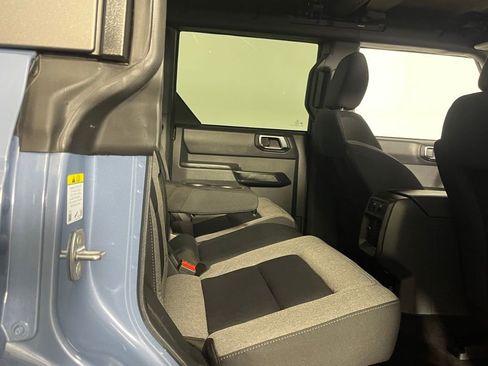 Used 2025 Ford Bronco Big Bend image 29