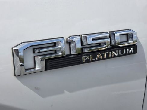 Used 2018 Ford F150 Platinum w/ Equipment Group 701A Luxury image 17