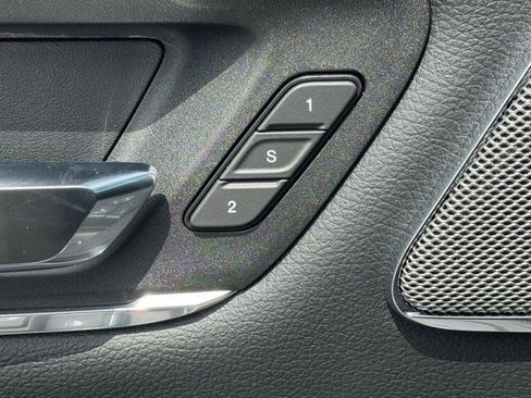 New 2026 RAM 1500 Laramie w/ Night Edition AWD/4WD image 10