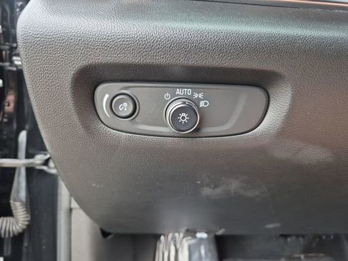 Certified 2023 Chevrolet Traverse LT AWD/4WD image 18