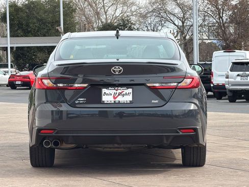 Certified 2025 Toyota Camry SE image 6