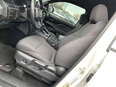 Used 2024 Toyota Tacoma SR image 18