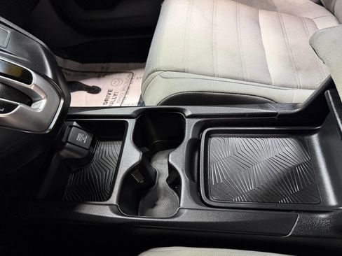 Used 2017 Honda CR-V EX image 49
