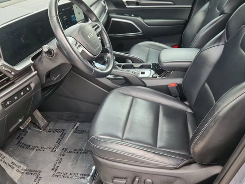 Used 2025 Kia Telluride S AWD/4WD image 7