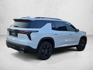 New 2027 Chevrolet Traverse LT w/ Midnight/Sport Edition FWD video 2