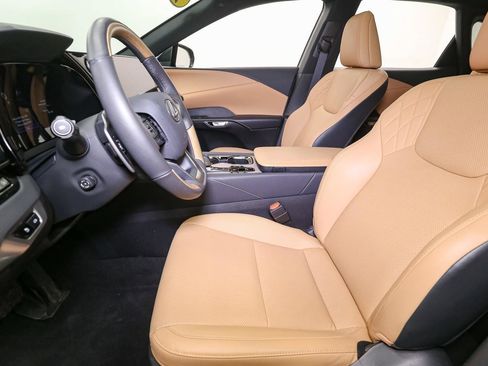 Used 2025 Lexus RX 350 Premium image 40