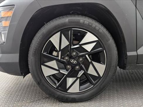 Used 2024 Hyundai Kona SEL FWD image 29