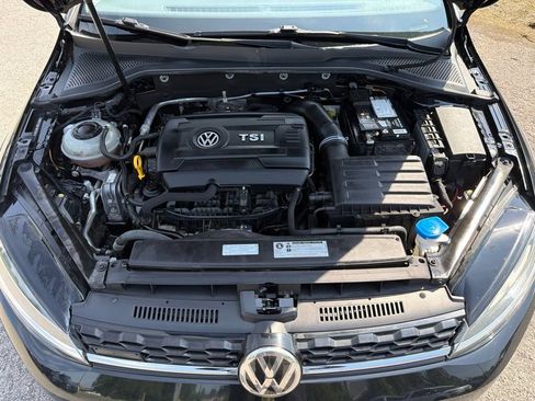 Used 2018 Volkswagen Golf Alltrack SE AWD/4WD image 9