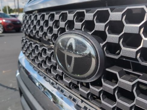 Used 2019 Toyota Tundra SR5 image 16