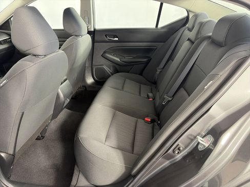 Used 2022 Nissan Altima 2.5 S image 7