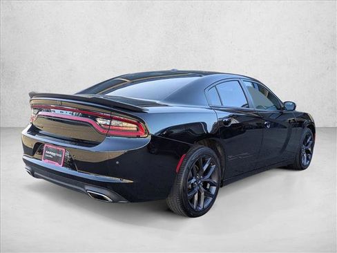 Used 2021 Dodge Charger SXT w/ Blacktop Package image 5
