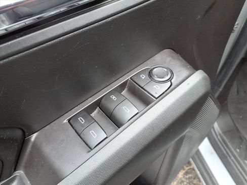 Used 2023 Chevrolet Colorado LT w/ LT Convenience Package image 17