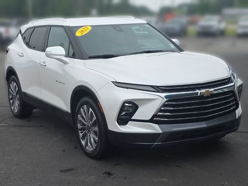 Used 2023 Chevrolet Blazer Premier AWD/4WD image 10