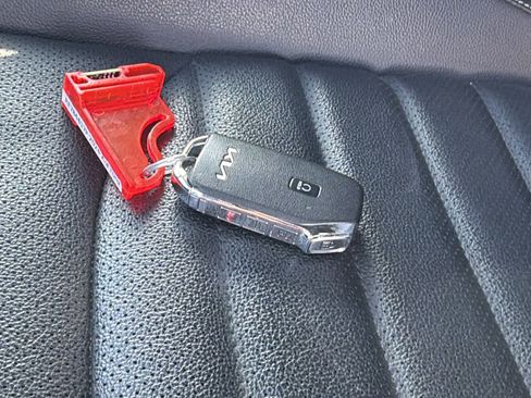 Used 2024 Kia Forte GT-Line w/ GT-Line Premium Package image 20