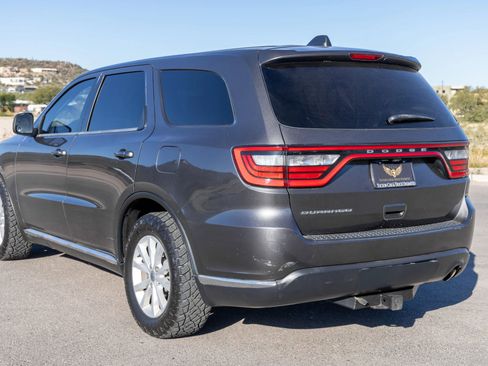 Used 2020 Dodge Durango SXT w/ 3rd Row Seating Group RWD image 3