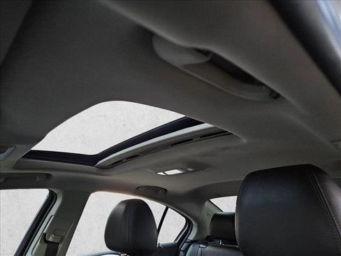 Used 2014 Chevrolet Cruze LTZ w/ Sun, Sound and Sport Package image 17